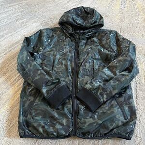 GUESS green camo jacket coat XL